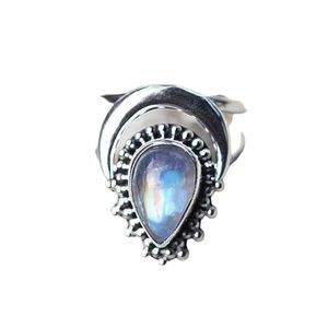 Antique Silver Teardrop Moonstone Ring